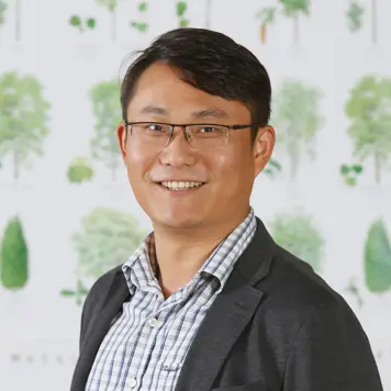Wenqing Wang